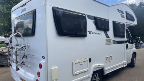 4 berth Peugeot Elddis Autoquest