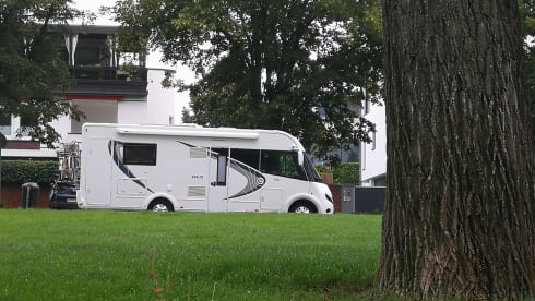 Happy Memories – Langboek korting_Volledig complete zeer luxe inrichting 4per Familie Camper