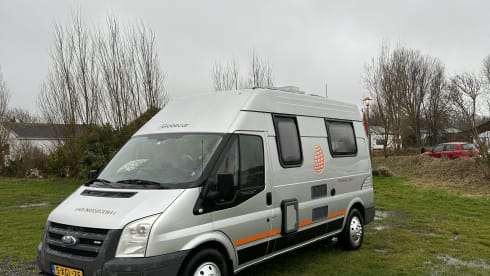 Trend – Cozy 2-6 person fully equipped camper bus 