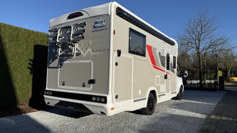 Challenger 328 β Challenger 328 Graphite Ultimate 2025