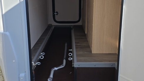 v60  – 3p Sunlight teilintegriert ab 2026