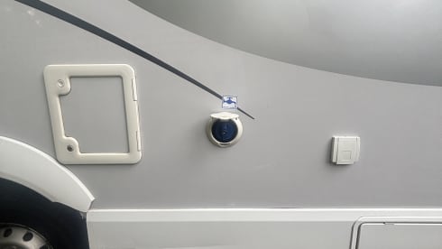 Harry’s camper  – 6 berth Roller Team alcove from 2021
