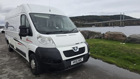 Boxer – 2 berth Peugeot Boxer campervan 