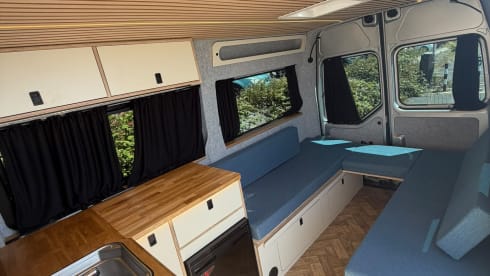 WanderMaster – Camper Renault a 2 posti letto dal 2025