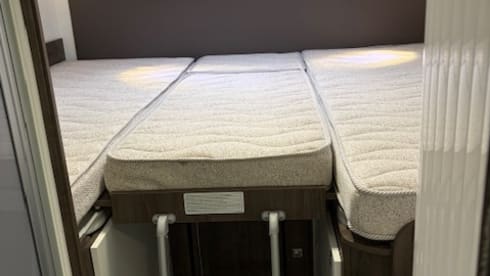 CocoVenture – Benimar Cocoon 463 2025 (5p)