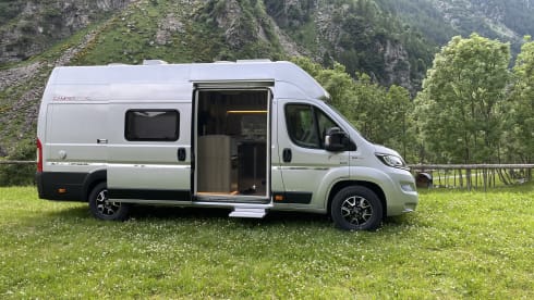 DREAMER VAN XL – DREAMER VAN XL LIMITED