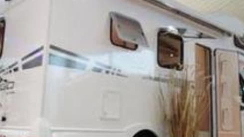 A-type – Beautiful camper (automatic); €300 discount from July 4th to July 18th