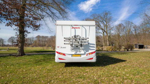 Beautiful Dethleffs semi-integrated camper