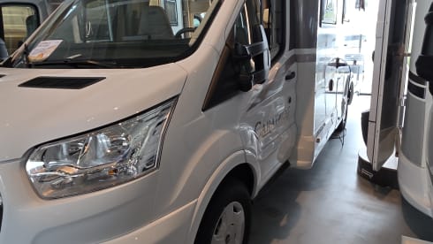 De Reiskamer op wielen  – 5p Ford integrated uit 2025