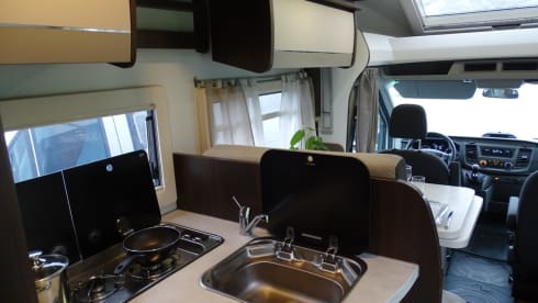 4p Benimar semi-integrated from 2022