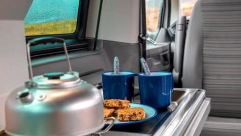 VW Beach – 4 berth Volkswagen campervan from 2023