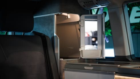 Luxury Camper – Volkswagen California Ocean automaat met 4 slaapplaatsen, 201 pk, 4Motion camper (2024)