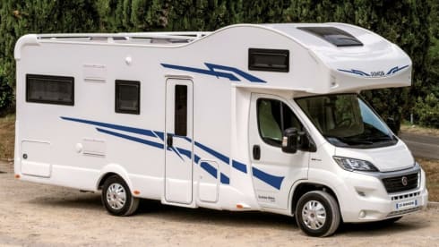 The Braw – 4 berth Rimor luxury modern motorhome