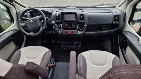 Pepper – 2p Weinsberg semi-integrated from 2018