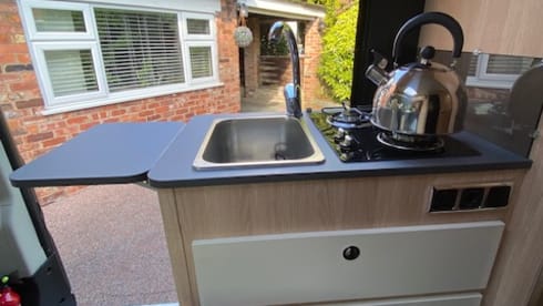 Robbie – 2024 Italian-style Giottiline 2/3 Berth Camper
