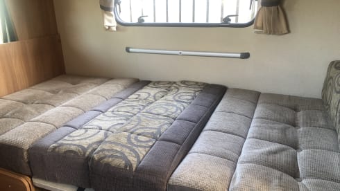 Jess – 5 berth Fiat Swift Lifestyle 624