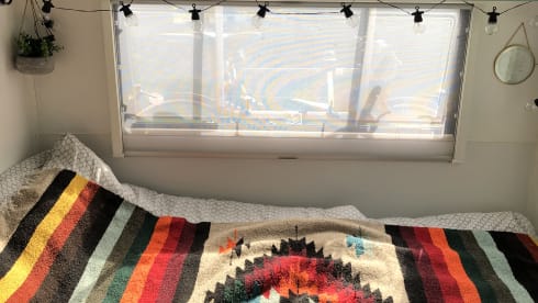 Frankie – Partez en voyage avec Frankie, cette fantastique « mini-maison » sur roues.