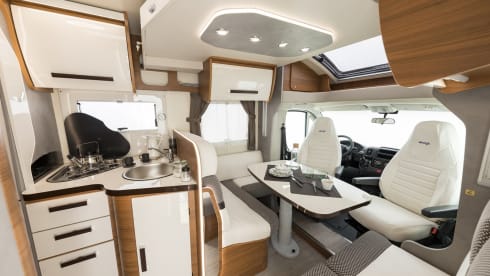 zipvana – ELNAGH BARON 560