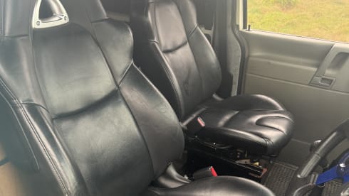 Rick – Camper Volkswagen a 2 posti letto del 1998 (assicurazione inclusa) 