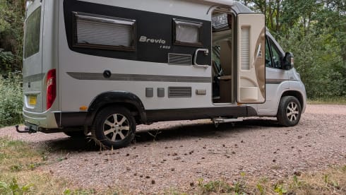 Tony – Autobus Bürstner a 4 posti letto del 2017