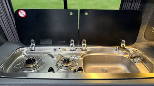 Herdy – 4 berth Volkswagen campervan