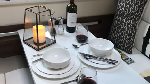 Jaggy Thistle – Jaggy Thistle Motorhome Hire no additional costs