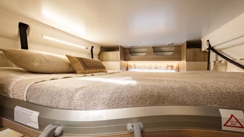 Benny – Stunning 4 Berth Benimar integrated from 2021 Auto