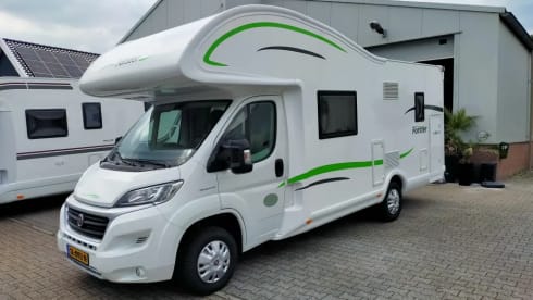 Camper 6 persons Forster A699 VB 