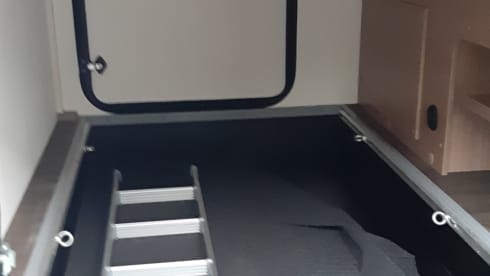 4p Carado semi-integrated in Ulft