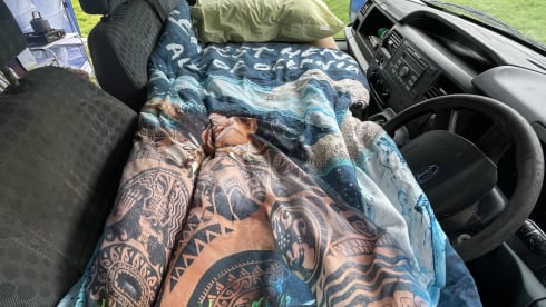 Peggy Blue – 3 berth Ford campervan conversion