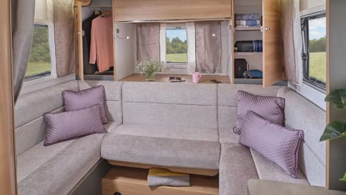Bailey – 4 berth Bailey semi-integrated from 2023