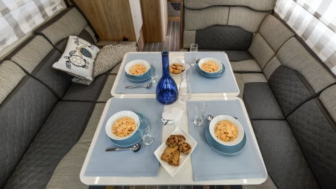 Elena – 4 berth luxury motorhome