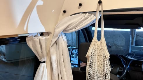 Cees de Camper – Spacious, cozy camper van from 2020