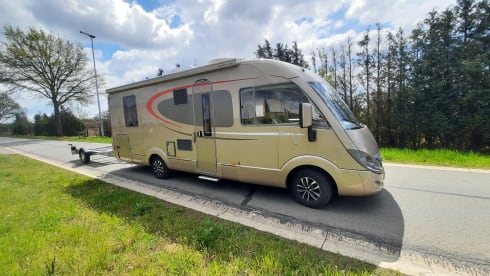 GIPA CAMPER – LUXE MOBILHOME INTEGRAAL BURSTNER met WIFI binnen EUROPA