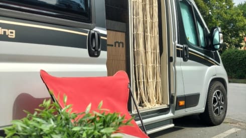 Fantastische buscamper  – 4p Malibu bus uit 2022