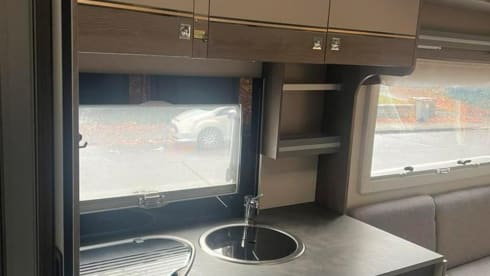 Ferry – 4pers Chausson 640 Ford uit 2020 Automaat