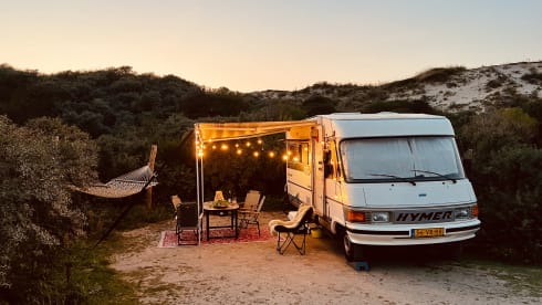 4p Hymer integrated from 1990