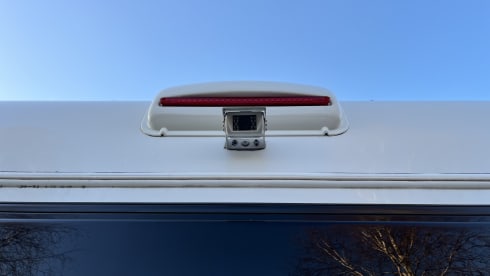 4 person camper (Alcove) l Fiat XGO Dynamic 20 from 2019