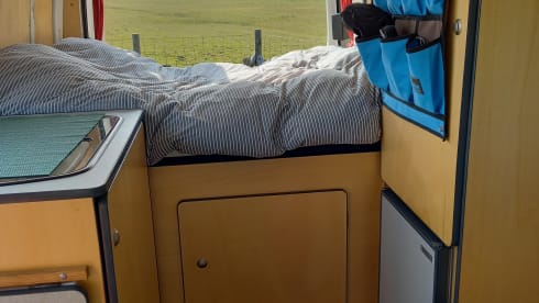 2p Ford camper van