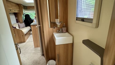 Bertha – 5 berth Peugeot semi-integrated from 2012