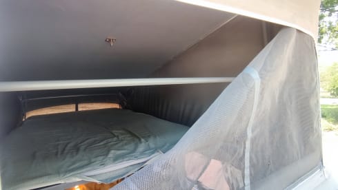 Ted – Nice Volkswagen T4 Westfalia for 3 people