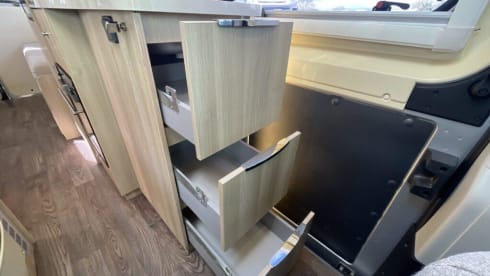 Fiat Campervan mit 2 Schlafplätzen, Baujahr 2016