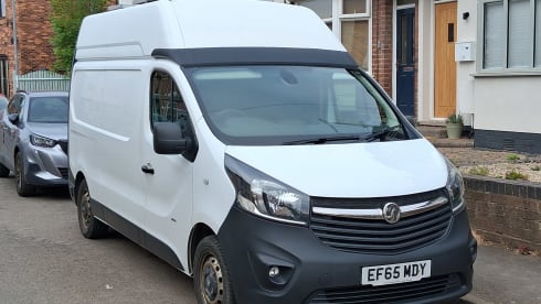 2 bed off grid stealth camper