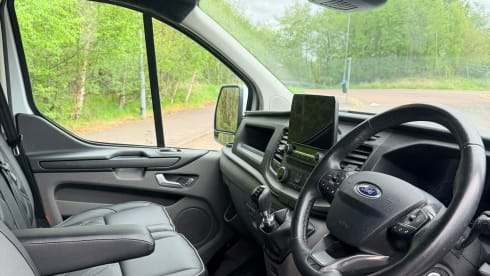 Campervan Ford a 4 posti letto del 2021