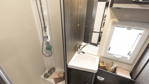 Rover – New 2026 Roller Team 4 berth off-grid ready Motorhome