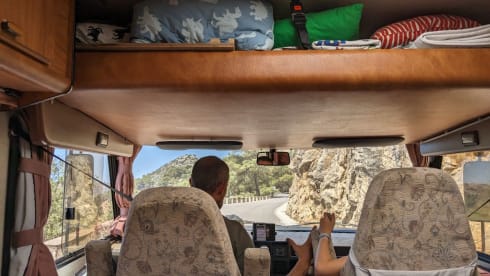 De bruine beer  – 5p Hymer integrated from 1992