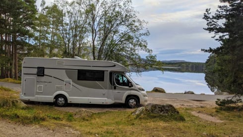 707 – 2021 ROLLERTEAM AUTO ROLLER 707 6-PERS OXFORD