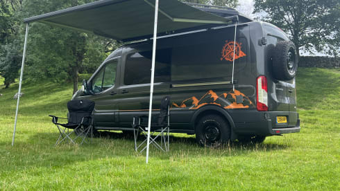 Tina – 5 berth Ford bus from 2018