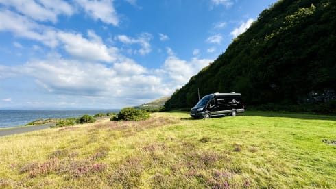Cilla – 3 berth professionally converted Ford bus (2018)