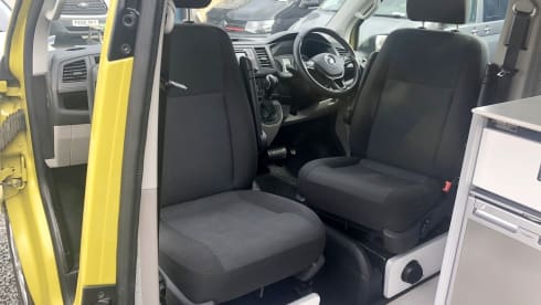4 berth Volkswagen campervan